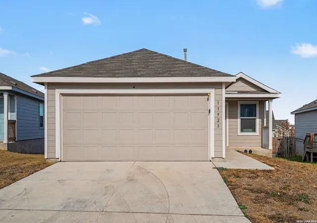 Homes for sale in San Antonio, TX | 13923 Bull, San Antonio, TX 78252 | MLS# 1939734