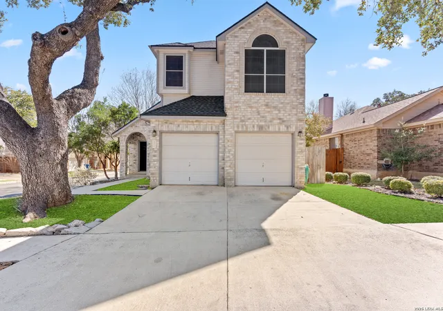 3rd image of 8814 Lost Arbor Cir, San Antonio, TX 78240 | MLS# 1939738