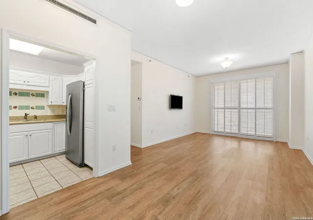 Photo 1 of Condo for sale at 1 Towers Park Ln #1810, San Antonio, TX 78209 | MLS# 1939785 | Listing updated on 2026-09-03