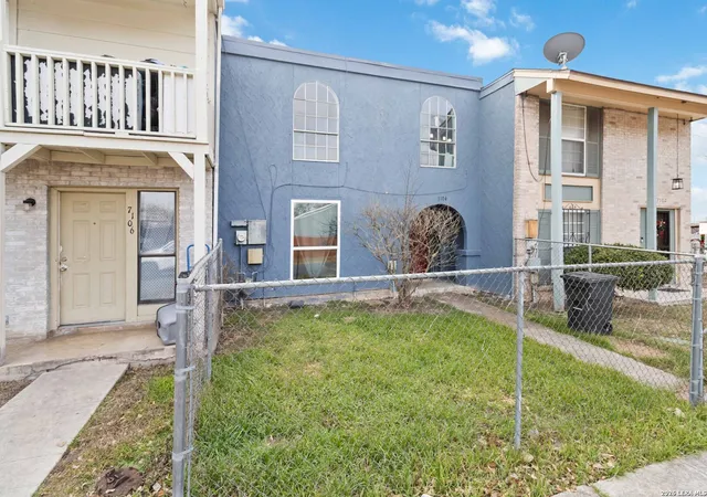Photo 3 of Single family home for sale at 7104 Glen Mist #N/A, San Antonio, TX 78239 | MLS# 1939810 | Listing updated on 2026-08-16