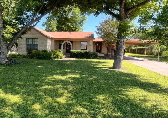 1st image of 13544 S Ih 35, Von Ormy, TX 78073 | MLS# 1939837