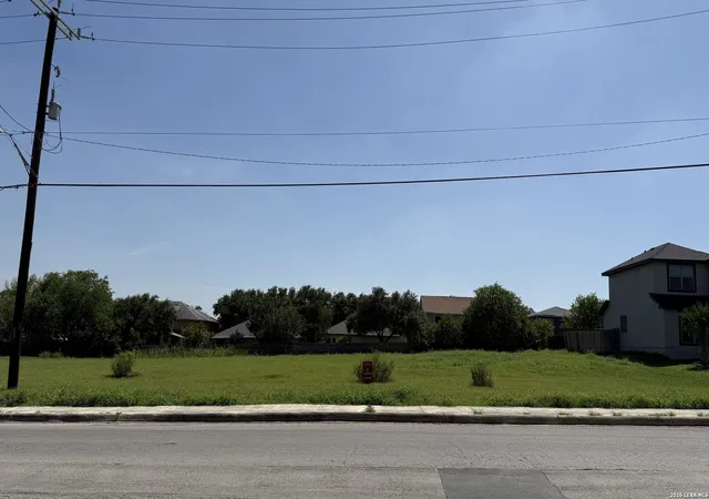 1st image of 815 Toepperwein, Converse, TX 78109 | MLS# 1939854