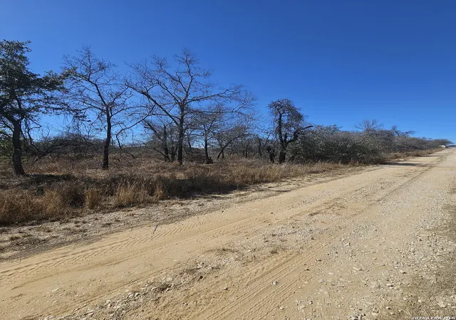 Photo 3 of Land for sale at Ih 35 Ih 35 Esm, Devine, TX 78016 | MLS# 1939926 | Listing updated on 2026-09-05