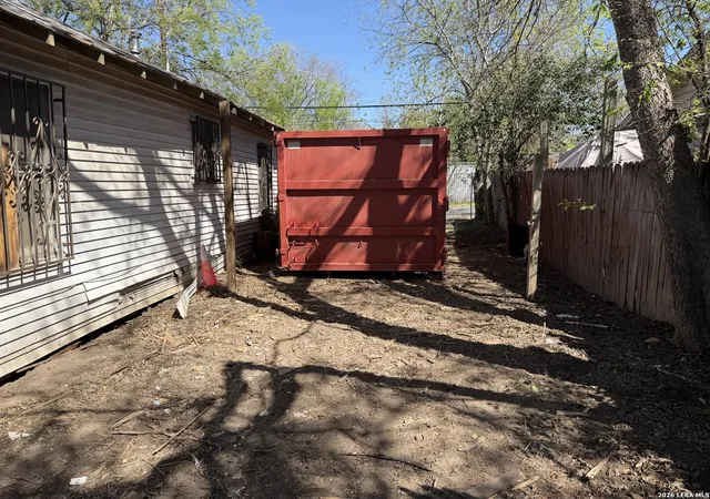 Homes for sale in San Antonio, TX | 1618 Lennon, San Antonio, TX 78223 | MLS# 1939968