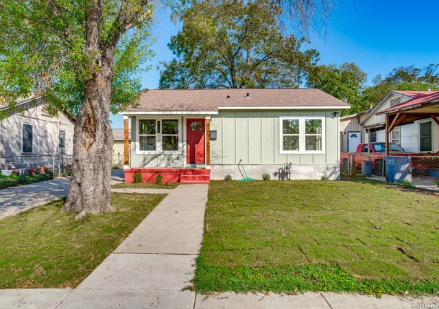 4th image of 227 Burke, San Antonio, TX 78225 | MLS# 1939976