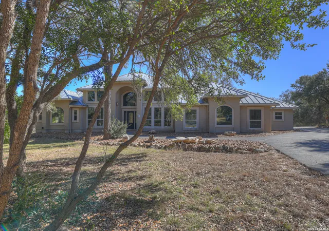 Photo 2 of Single family home for sale at 150 Hidden, New Braunfels, TX 78132 | MLS# 1940046 | Listing updated on 2026-10-27