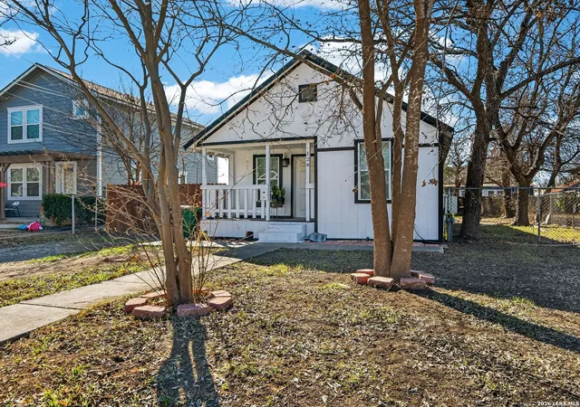 Homes for sale in San Antonio, TX | 124 Belmont, San Antonio, TX 78202 | MLS# 1940080