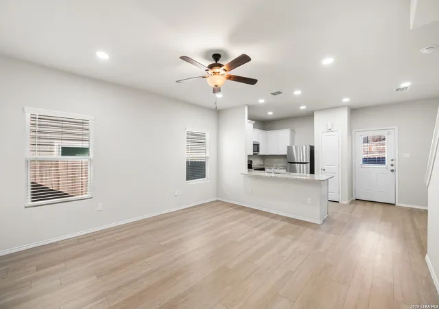 5th image of 7356 Misty Ridge # 13 & 14, Converse, TX 78109 | MLS# 1940120