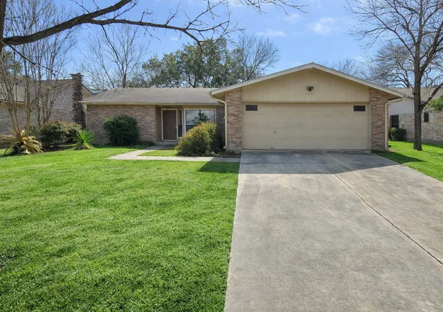 Photo 1 of Sale Pending at 4622 Misty Run, San Antonio, TX 78217 | MLS# 1940151 | Listing updated on 2026-03-01