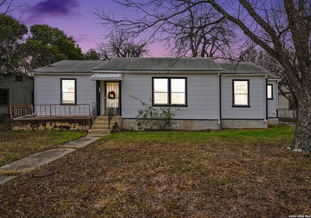 Homes for sale in San Antonio, TX | 2506 Mulberry, San Antonio, TX 78228 | MLS# 1940155