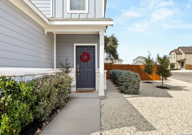 Photo 1 of Single family home for sale at 175 Honey Oak, New Braunfels, TX 78130 | MLS# 1940171 | Listing updated on 2026-07-27