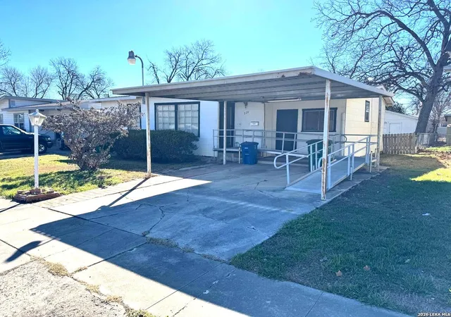 1st image of 226 Englewood, San Antonio, TX 78213 | MLS# 1940185