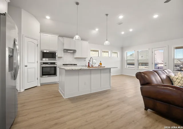 5th image of 726 Groudsel, New Braunfels, TX 78132 | MLS# 1940197