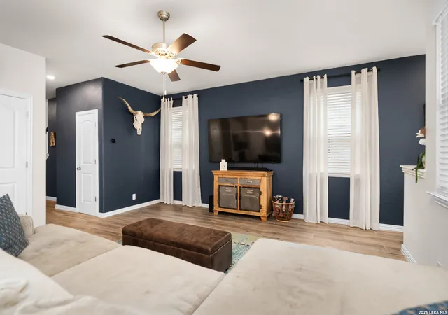 5th image of 2043 Cowan, New Braunfels, TX 78132 | MLS# 1940238