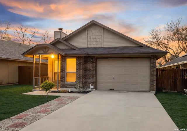 2nd image of 12043 Stoney, San Antonio, TX 78247 | MLS# 1940289