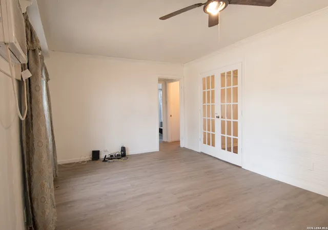 Photo 4 of Single family home for sale at 122 Osage, San Antonio, TX 78207 | MLS# 1940294 | Listing updated on 2026-03-24