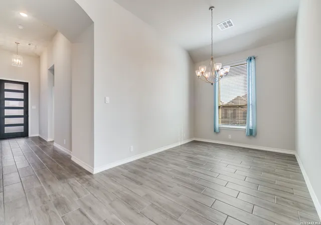Photo 4 of Single family home for sale at 3109 Skipton Park, Bulverde, TX 78163 | MLS# 1940374 | Listing updated on 2026-08-06