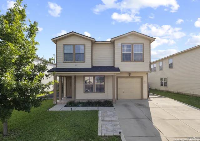 Photo 2 of Single family home for sale at 707 Ridingate Farm, San Antonio, TX 78228 | MLS# 1940404 | Listing updated on 2026-02-21