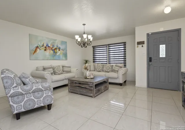 Photo 3 of Single family home for sale at 707 Ridingate Farm, San Antonio, TX 78228 | MLS# 1940404 | Listing updated on 2026-02-21