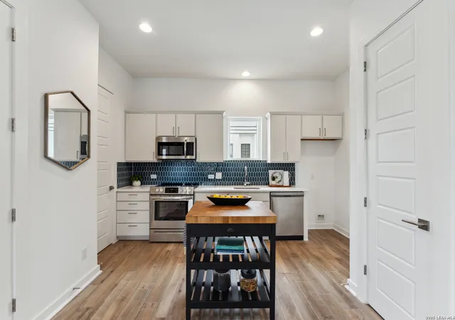 3rd image of 3214 N Elmendorf And 1735 Grammercy #201/301/302, San Antonio, TX 78201 | MLS# 1940412