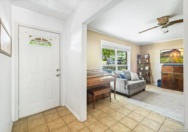 5th image of 315 Tammy, San Antonio, TX 78216 | MLS# 1940422