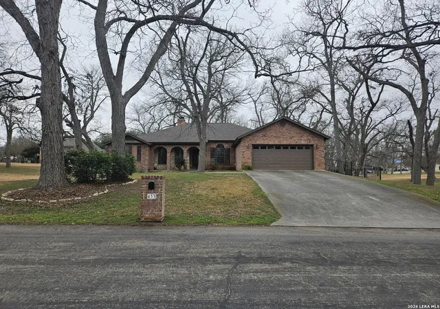 1st image of 433 Las Brisas, Seguin, TX 78155 | MLS# 1940472