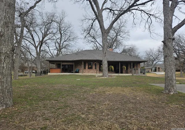 31st image of 433 Las Brisas, Seguin, TX 78155 | MLS# 1940472