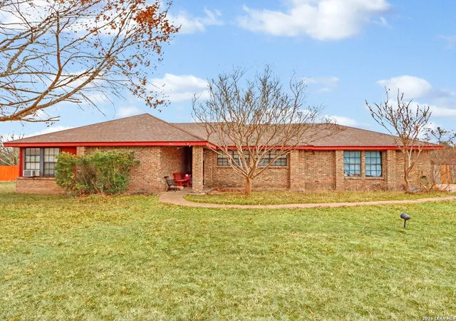 2nd image of 401 Verbena, Kyle, TX 78640 | MLS# 1940477