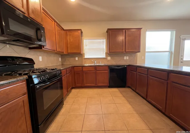 2nd image of 2977 Ashwood, Schertz, TX 78108 | MLS# 1940519