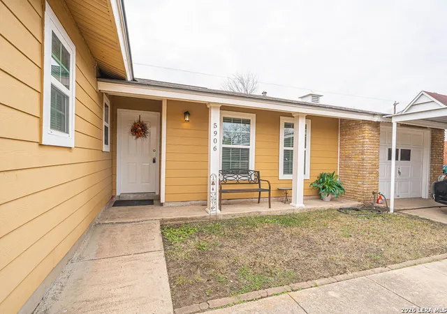 Photo 3 of Sale Pending at 5906 Knoll Krest, San Antonio, TX 78242 | MLS# 1940530 | Listing updated on 2026-04-02