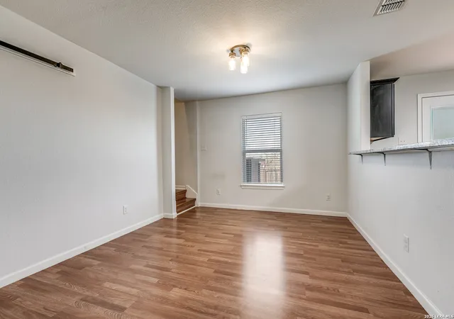 Homes for sale in San Antonio, TX | 6127 Southern Vista, San Antonio, TX 78222 | MLS# 1940557