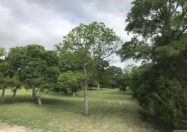 Photo 4 of Sale Pending at 25533 Morhiss Point, Boerne, TX 78006 | MLS# 1940675 | Listing updated on 2026-05-01