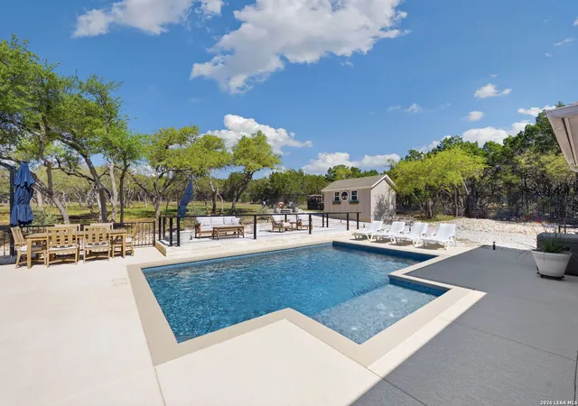 Photo 1 of Sale Pending at 611 Cielo Vista, Canyon Lake, TX 78133 | MLS# 1940894 | Listing updated on 2026-05-18