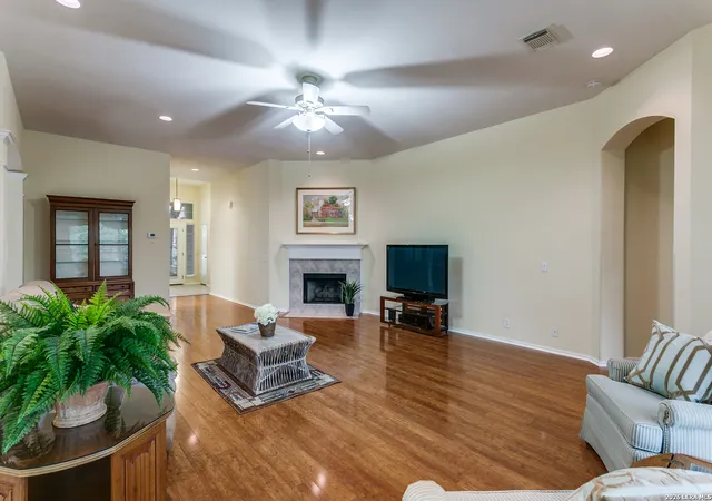 Photo 4 of Sale Pending at 3010 Sable Xing, San Antonio, TX 78232 | MLS# 1940966 | Listing updated on 2026-04-07