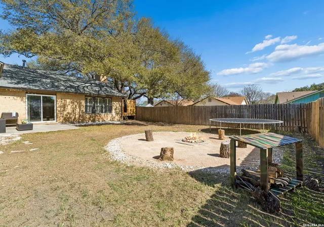 Photo 4 of Sale Pending at 13711 Forest Rock, San Antonio, TX 78231 | MLS# 1940976 | Listing updated on 2026-03-09