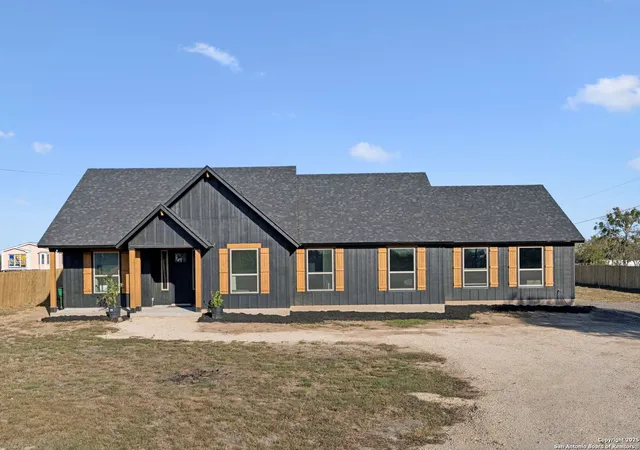 1st image of 108 Santa Teresa, Kyle, TX 78640 | MLS# 1940989