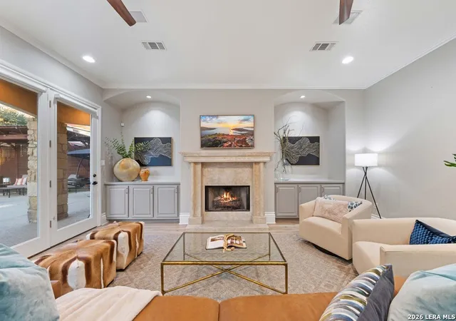 Photo 3 of Single family home for sale at 407 Burr Rd, San Antonio, TX 78209 | MLS# 1941034 | Listing updated on 2026-04-23