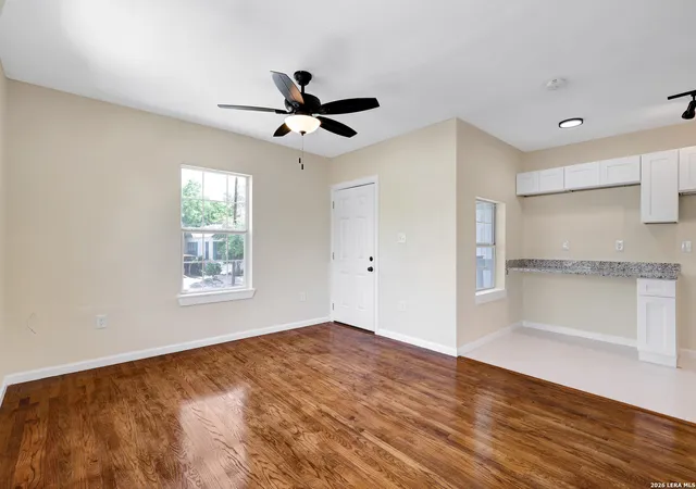 2nd image of 834 W Russell Pl, San Antonio, TX 78212 | MLS# 1941055