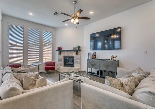 Photo 3 of Single family home for sale at 22902 Bear River, San Antonio, TX 78258 | MLS# 1941072 | Listing updated on 2026-02-23