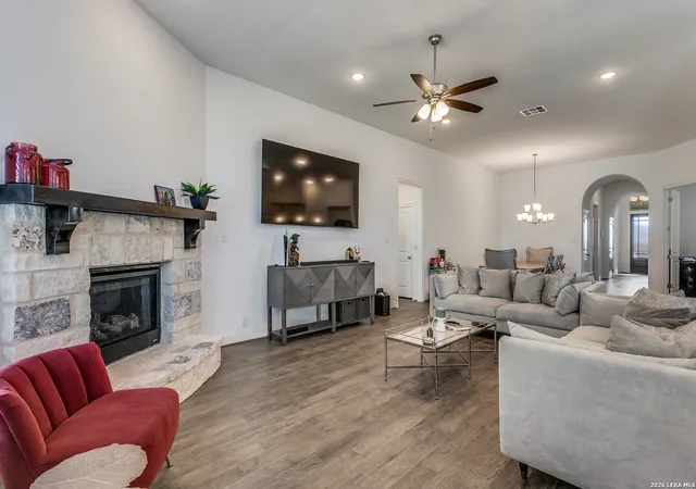 Photo 4 of Single family home for sale at 22902 Bear River, San Antonio, TX 78258 | MLS# 1941072 | Listing updated on 2026-02-23