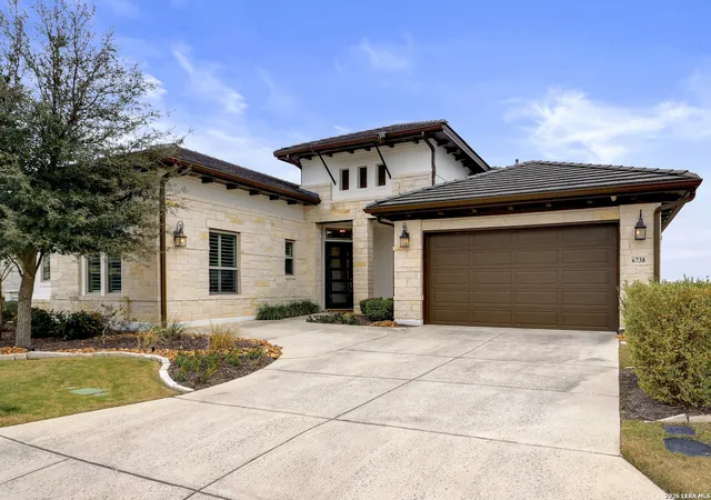 Photo 2 of Sale Pending at 6738 Bella Colina, San Antonio, TX 78256 | MLS# 1941099 | Listing updated on 2026-03-10