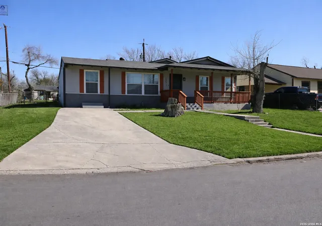 2nd image of 2231 Waverly Ave, San Antonio, TX 78228 | MLS# 1941143