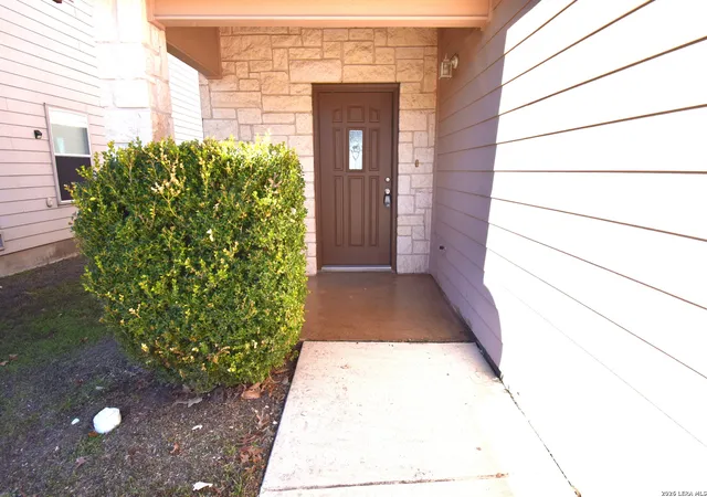 Photo 3 of Sale Pending at 25259 Cambridge Well, San Antonio, TX 78261 | MLS# 1941168 | Listing updated on 2026-03-10