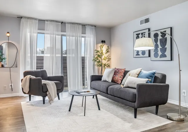 2nd image of 8038 Broadway #225L, San Antonio, TX 78209 | MLS# 1941170