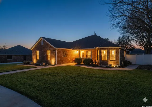 Photo 3 of Sale Pending at 1707 Park View, Pleasanton, TX 78064 | MLS# 1941172 | Listing updated on 2026-04-30