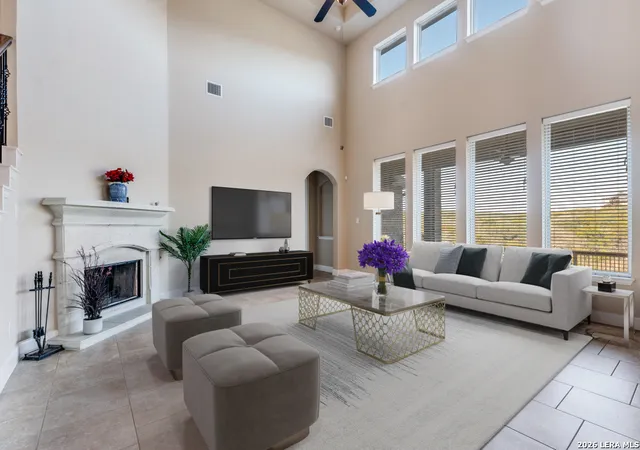 Photo 3 of Sale Pending at 16927 Sonoma Ridge, San Antonio, TX 78255 | MLS# 1941176 | Listing updated on 2026-04-14