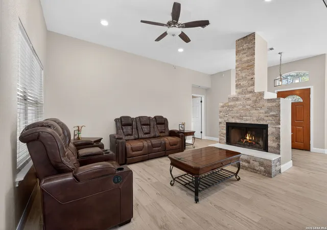 5th image of 9203 Shadow Lawn, Converse, TX 78109 | MLS# 1941201