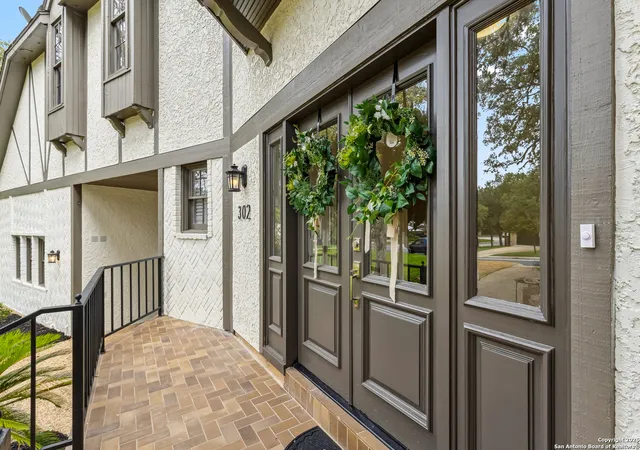 Photo 3 of Sale Pending at 302 Bluffcove, San Antonio, TX 78216 | MLS# 1941261 | Listing updated on 2026-03-16