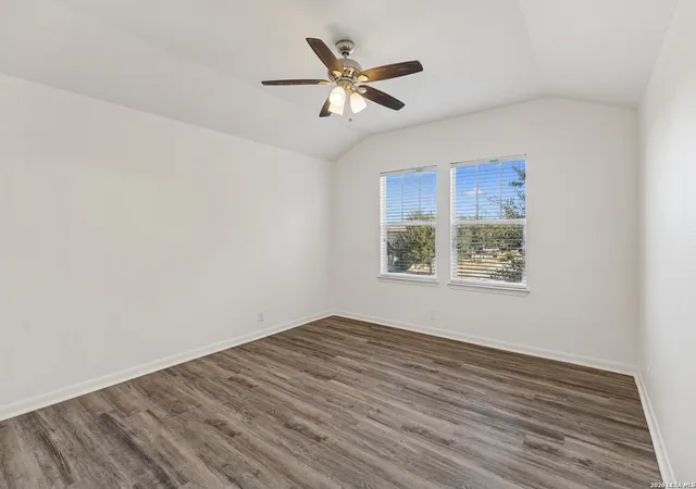 5th image of 527 Wind Murmur, New Braunfels, TX 78130 | MLS# 1941265