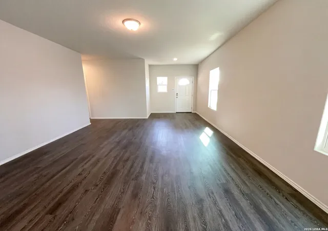 Photo 3 of Sale Pending at 431 Pleasanton, San Antonio, TX 78221 | MLS# 1941363 | Listing updated on 2026-08-31